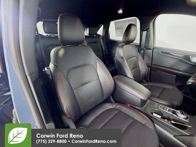 New 2026 Ford Escape ST-Line w/ Cold Weather Package AWD/4WD image 28