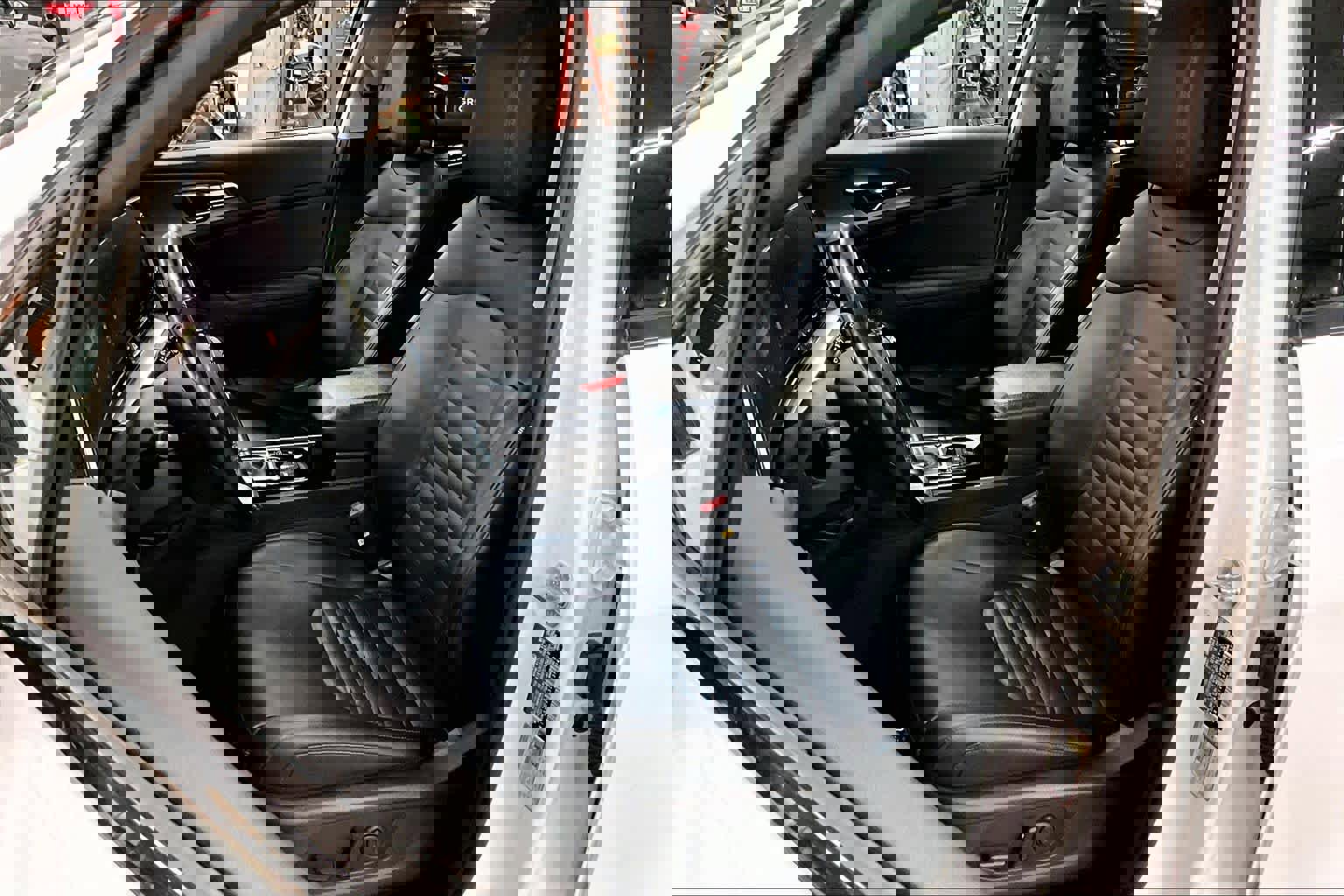 Used 2023 Kia Sportage SX image 8