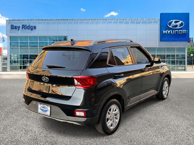 Used 2020 Hyundai Venue SEL FWD image 4