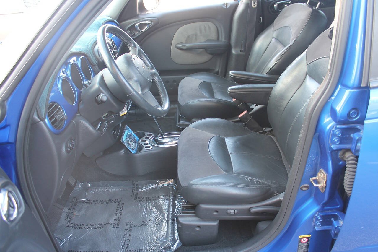 Used 2004 Chrysler PT Cruiser Limited FWD image 21