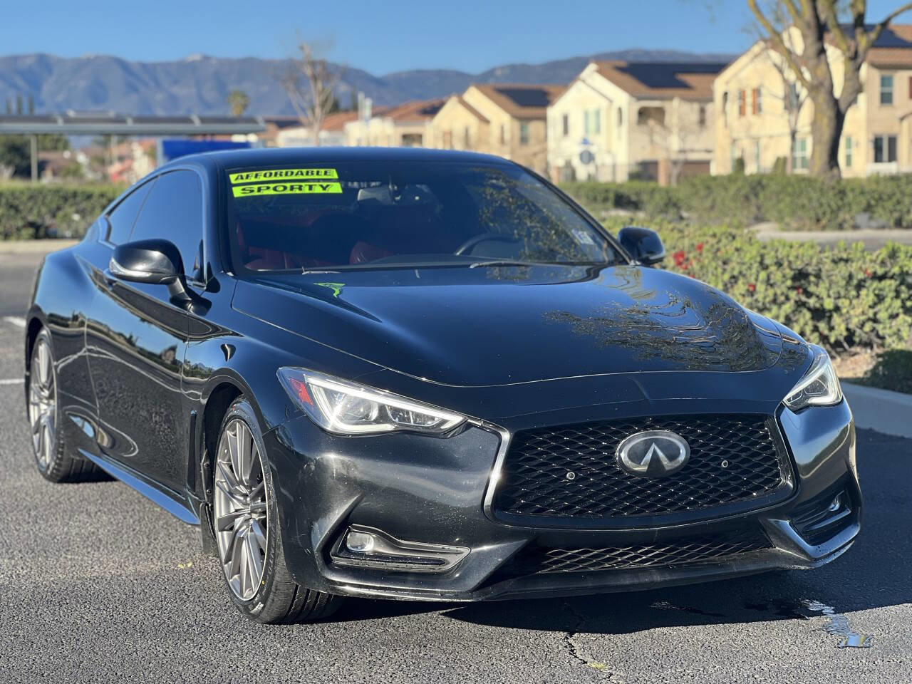 Used 2018 INFINITI Q60 3.0t Luxe w/ Cargo Package image 4