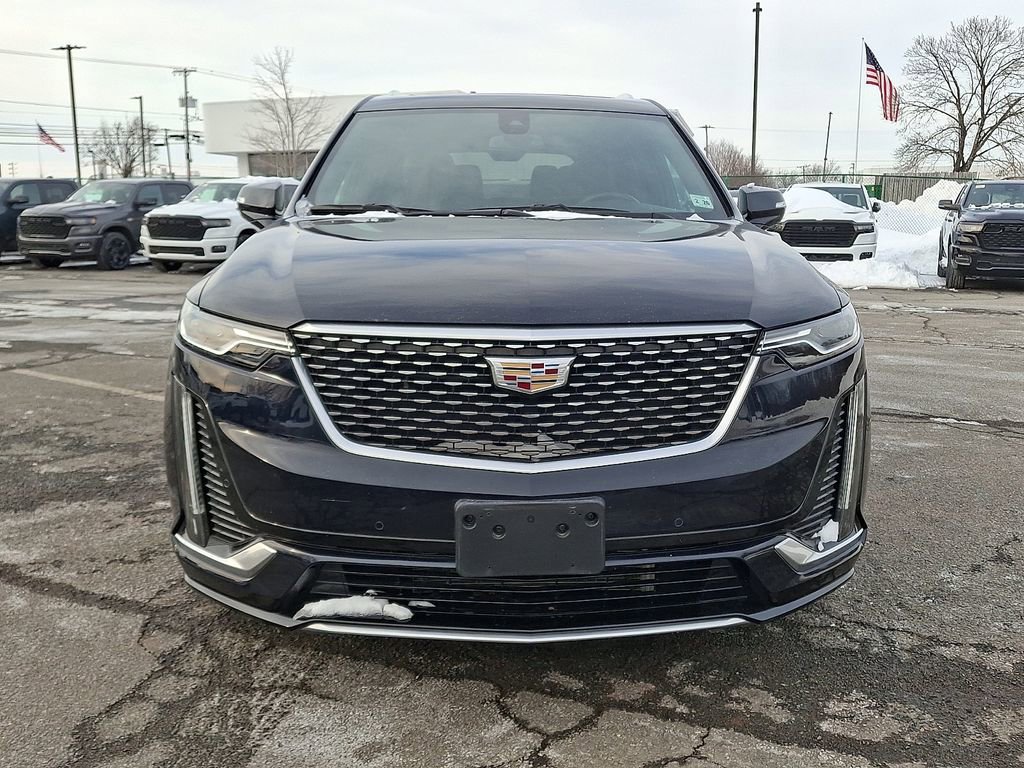 Used 2021 Cadillac XT6 Premium Luxury image 5