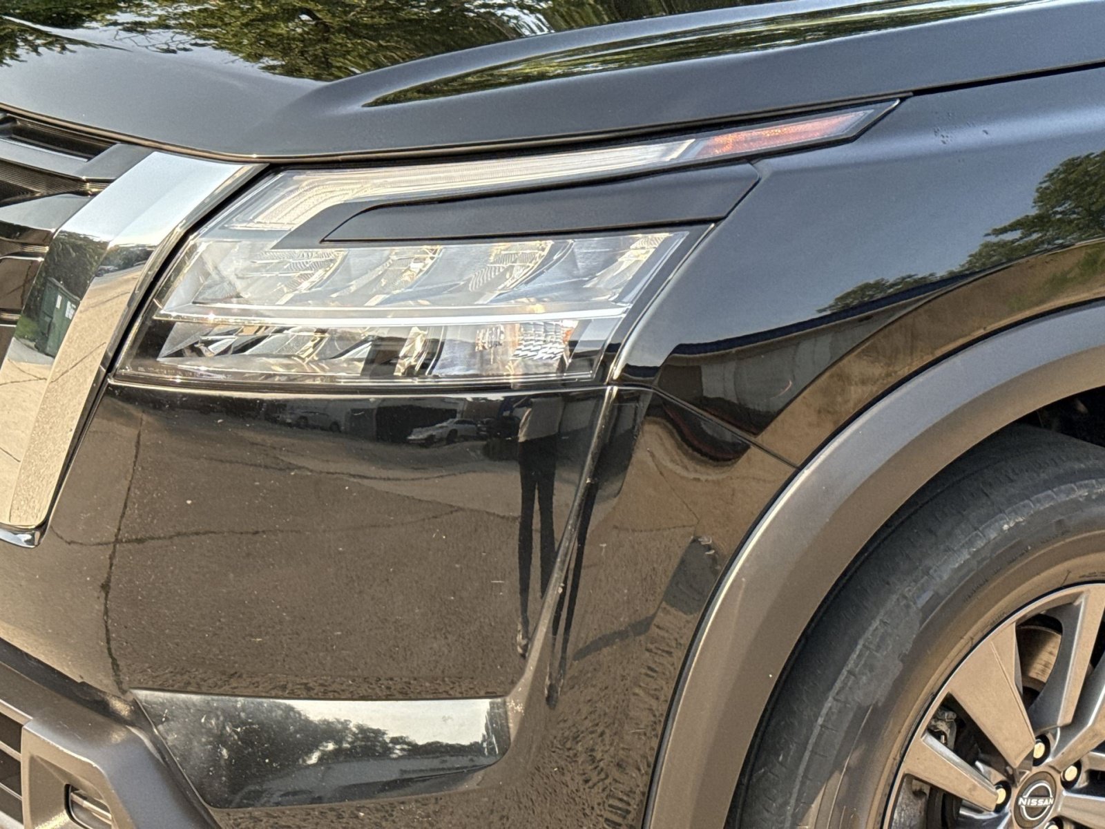 Used 2022 Nissan Pathfinder SV AWD/4WD image 13