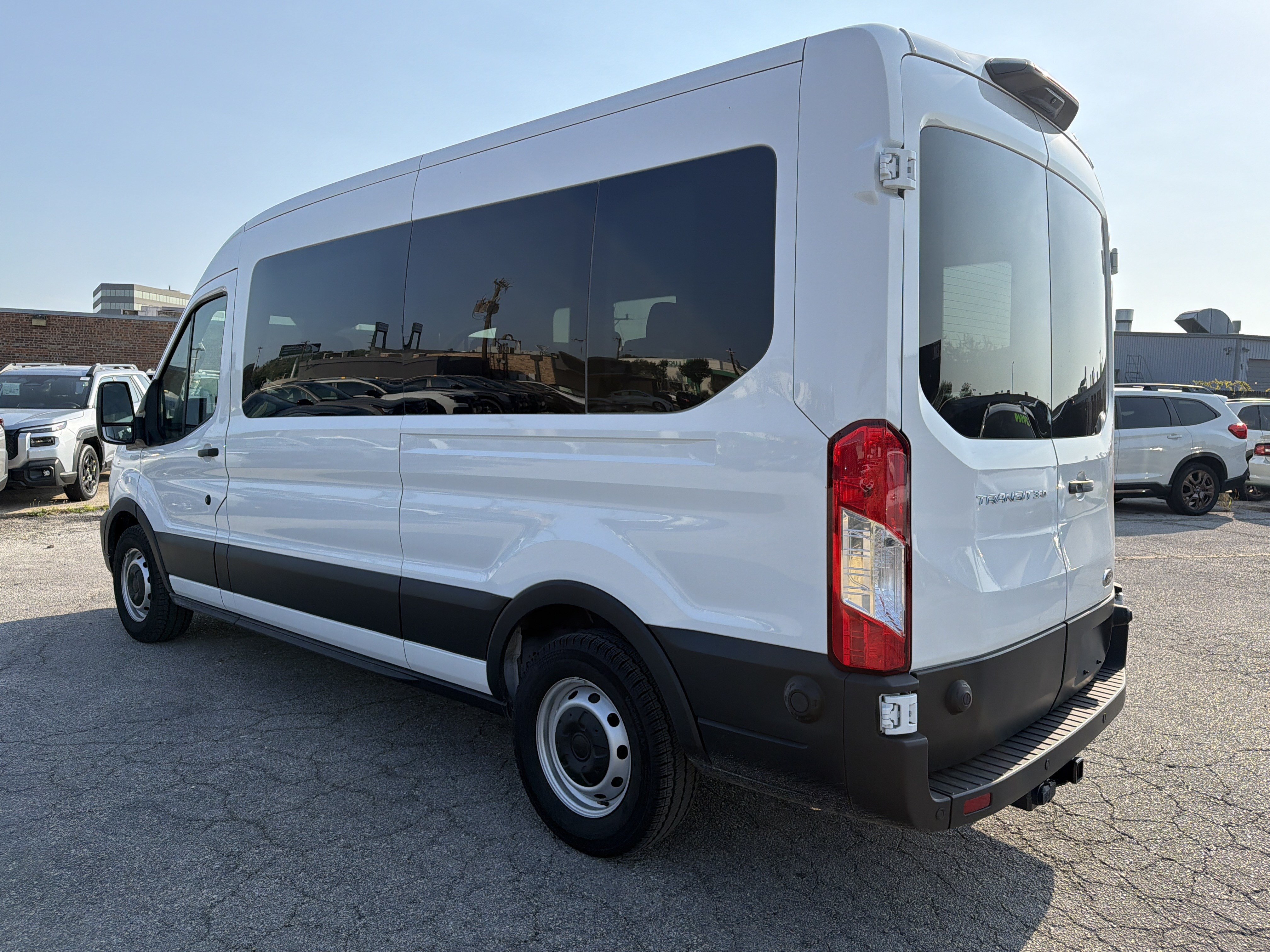 Used 2024 Ford Transit 350 XL RWD image 5