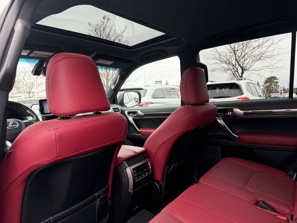 Used 2023 Lexus GX 460 Premium w/ Premium Plus Package image 16