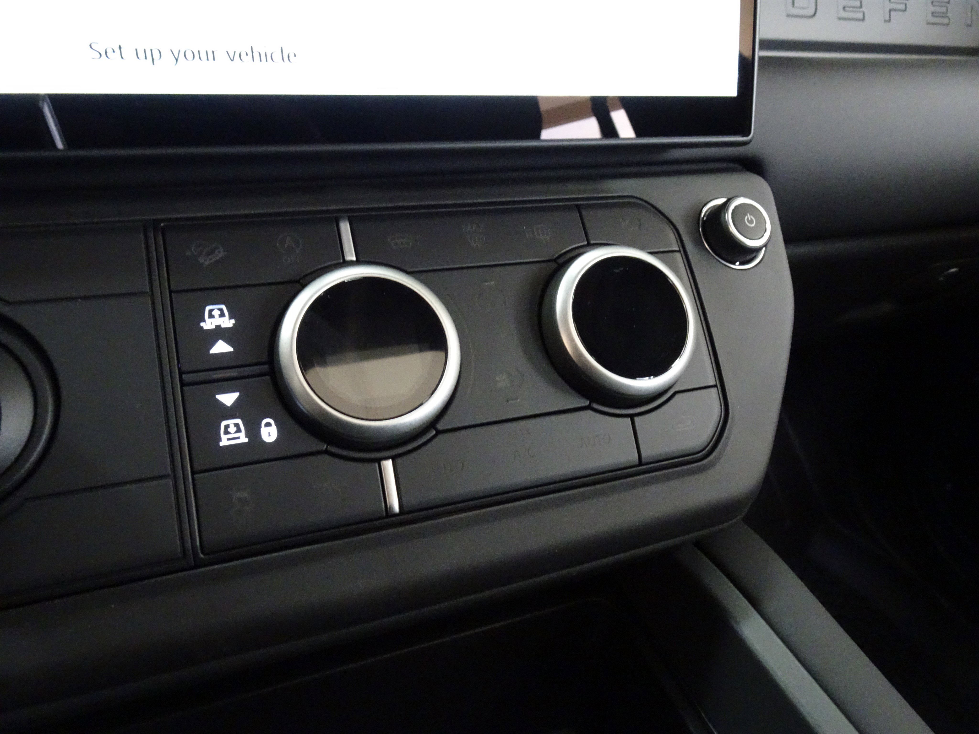 New 2026 Land Rover Defender 110 S image 23