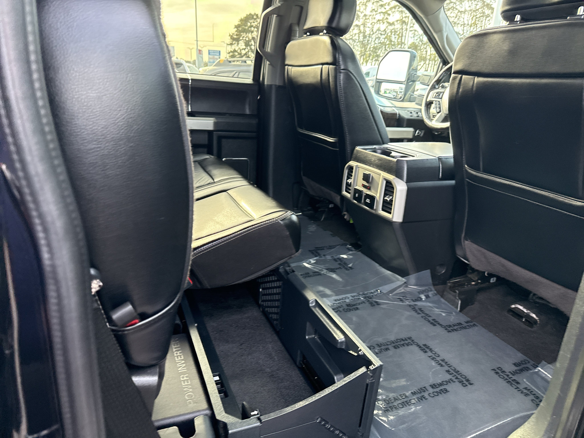 Used 2020 Ford F350 Lariat AWD/4WD image 18