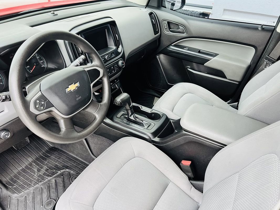 Used 2020 Chevrolet Colorado W/T w/ Custom Special Edition image 7