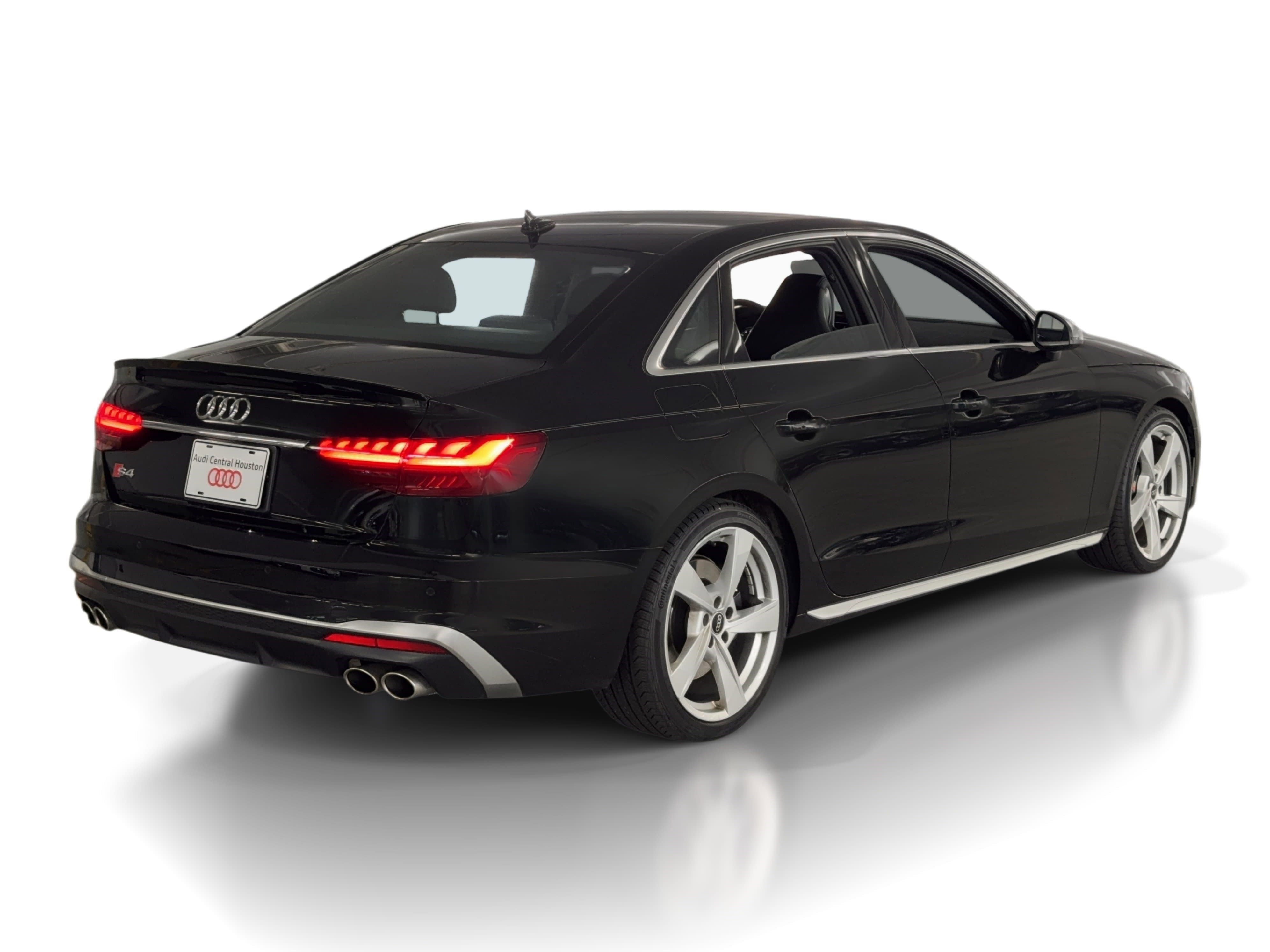 Used 2024 Audi S4 Premium image 9