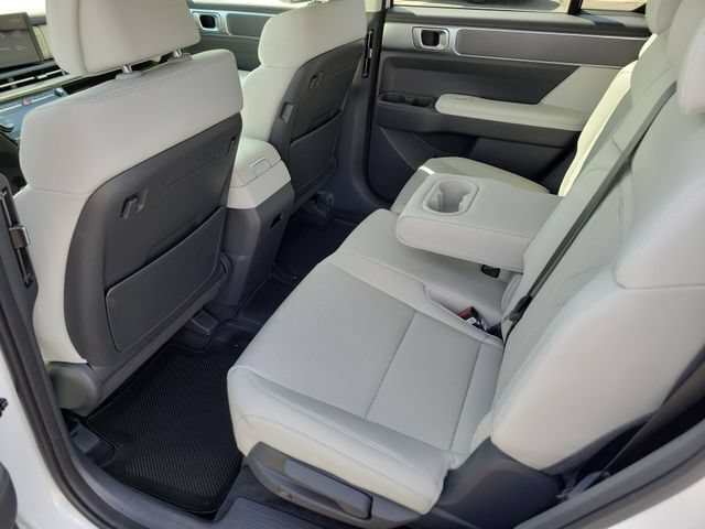New 2027 Hyundai Santa Fe SEL FWD image 24
