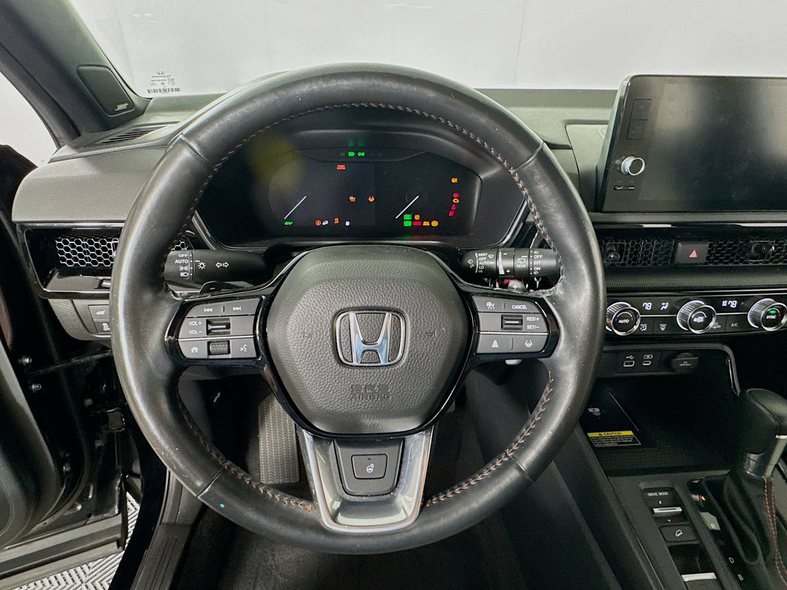 Used 2024 Honda CR-V Sport Touring image 13