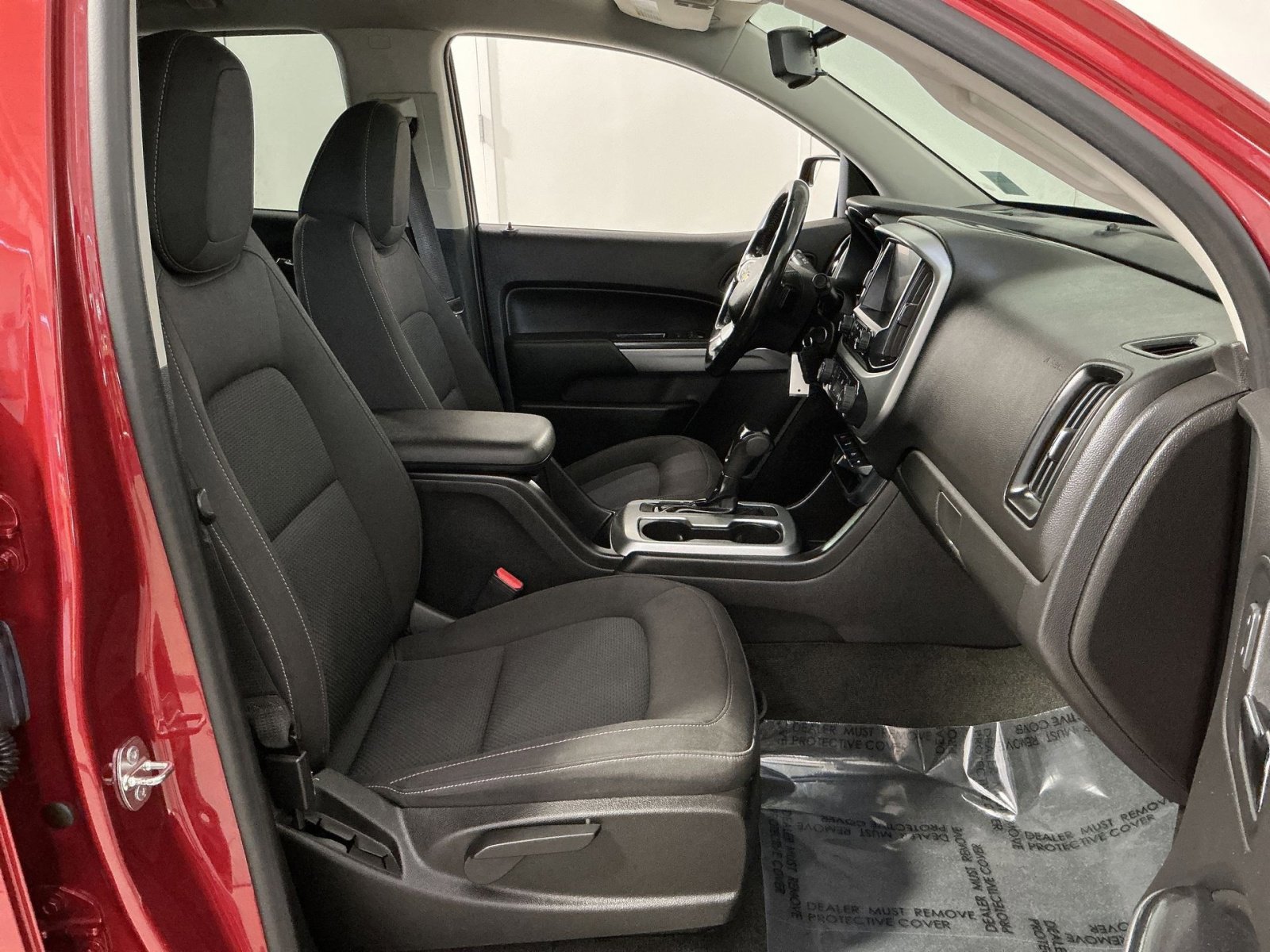 Used 2016 Chevrolet Colorado LT w/ LT Convenience Package image 32