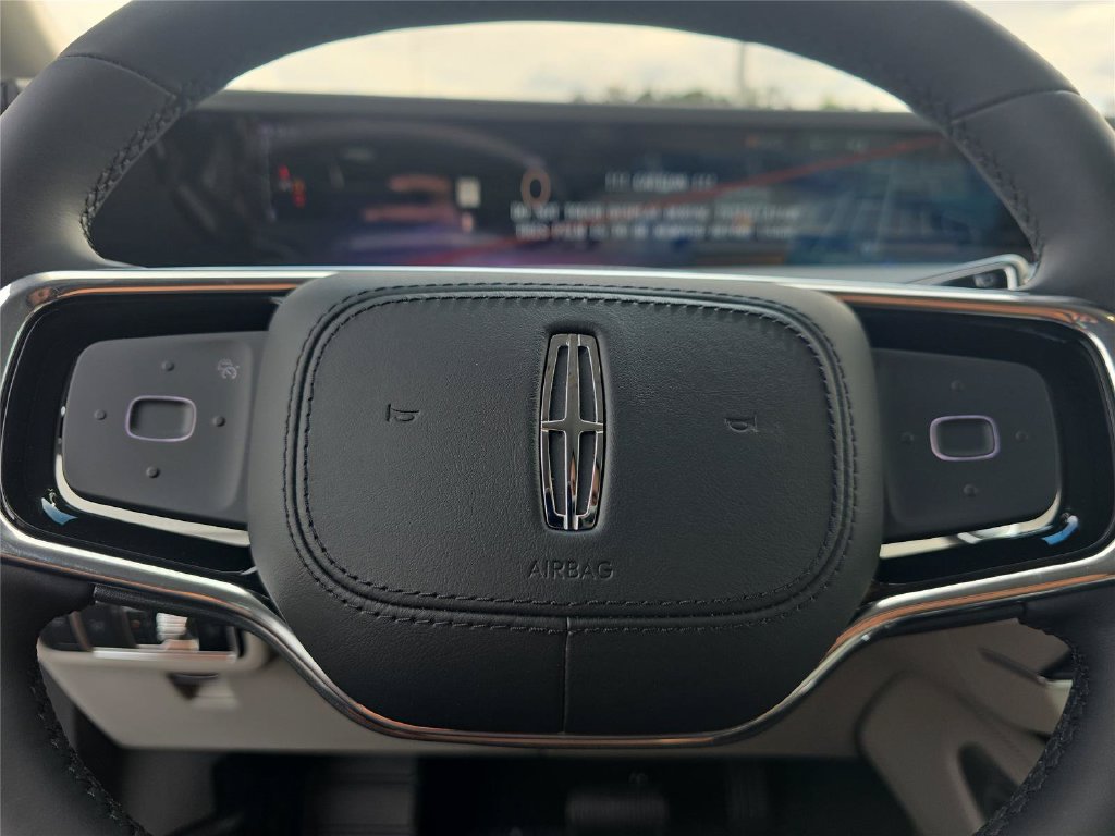 New 2026 Lincoln Nautilus Premier w/ Jet Appearance Package AWD/4WD image 22