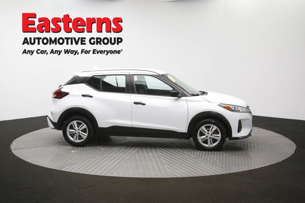Used 2022 Nissan Kicks S FWD image 46