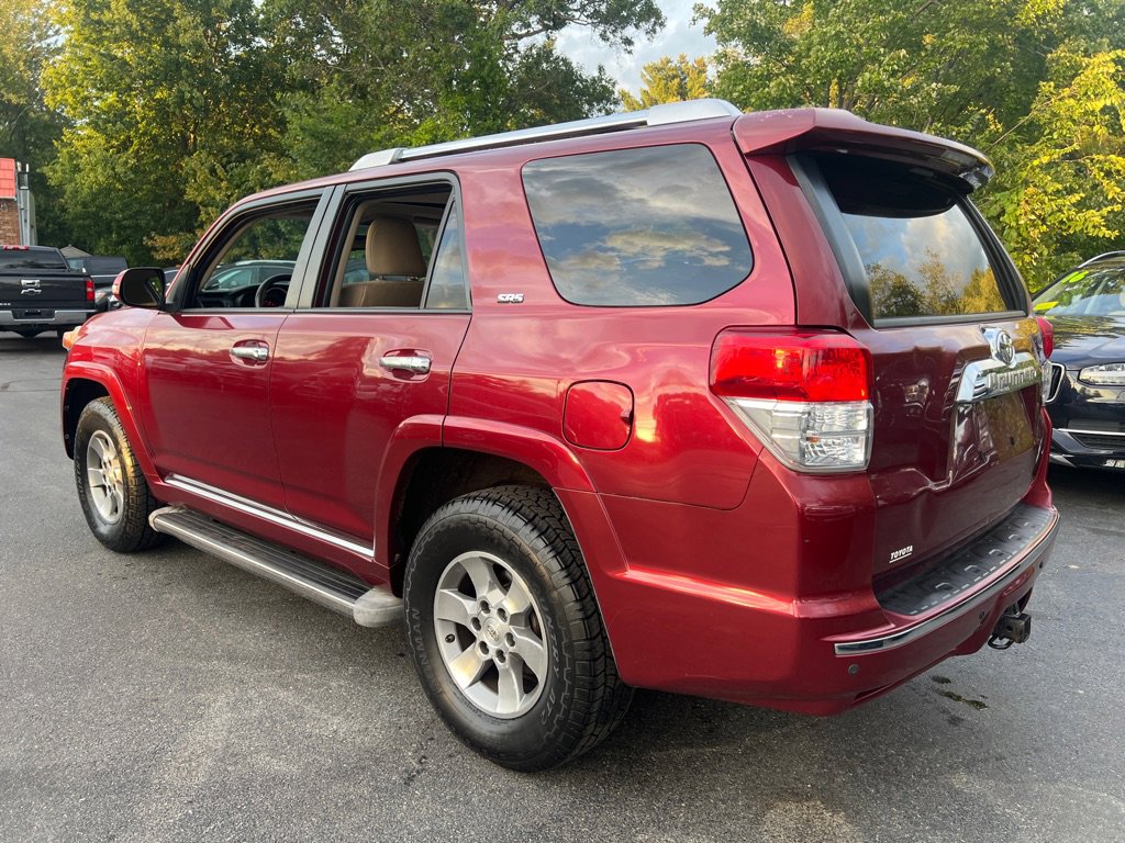 Used 2011 Toyota 4Runner SR5 image 3