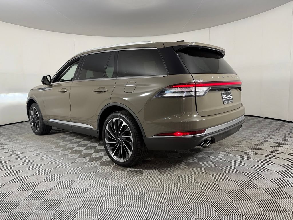 Used 2025 Lincoln Aviator Reserve w/ Equipment Group 201A AWD/4WD image 7