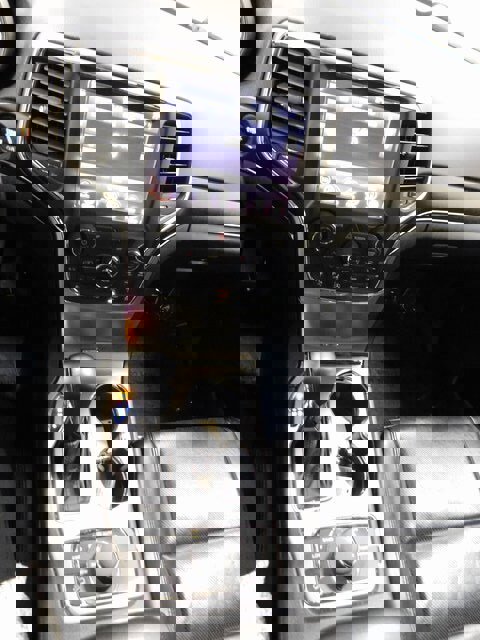 Used 2018 Jeep Grand Cherokee Limited w/ Luxury Group II image 35