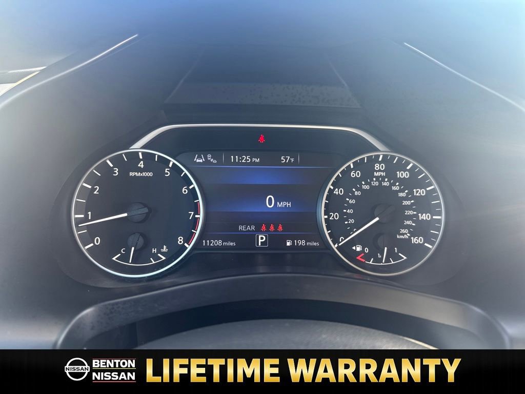 Certified 2024 Nissan Murano SV w/ SV Midnight Edition Package image 16