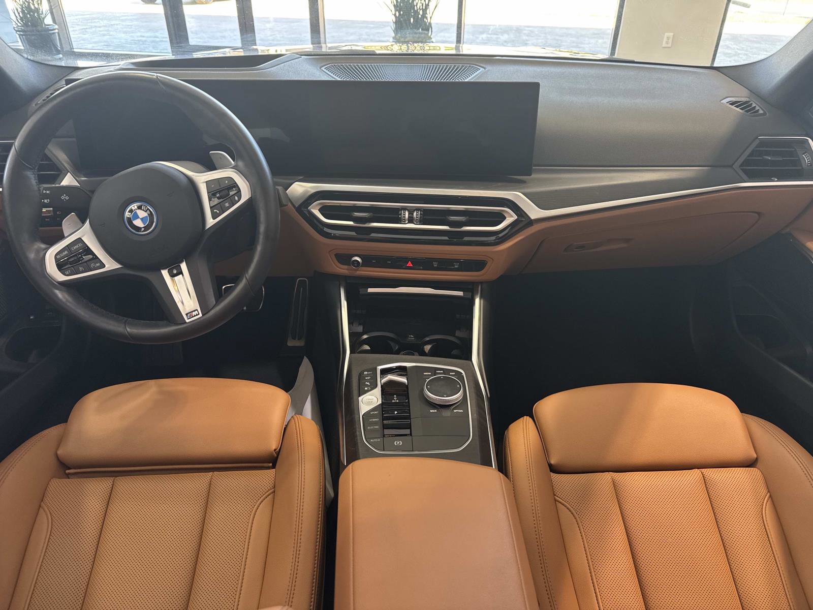 Used 2024 BMW 330e image 15