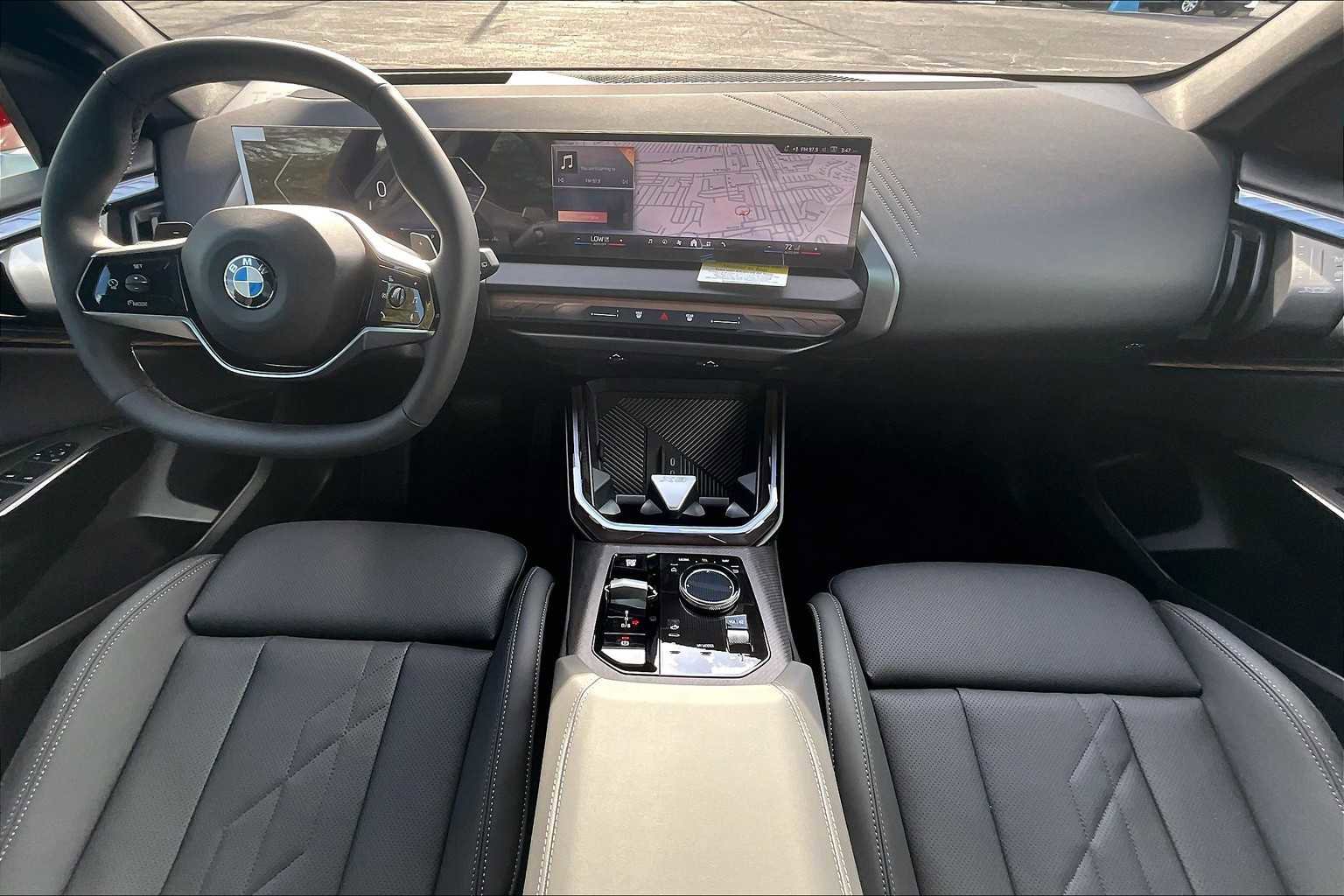 Used 2026 BMW X3 xDrive30 w/ Premium Package image 5