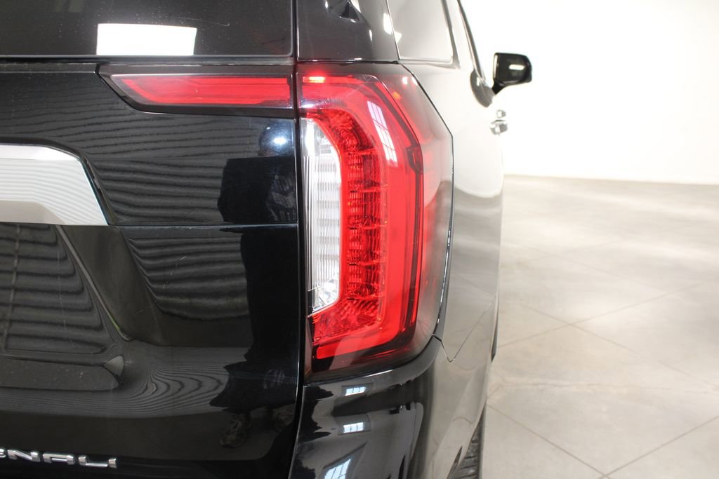 Used 2022 GMC Yukon Denali image 14