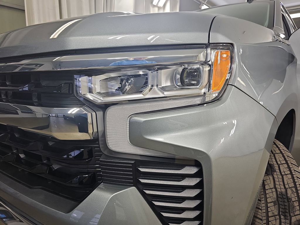 Certified 2025 Chevrolet Silverado 1500 LT image 34