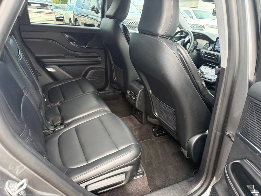 Used 2021 Lincoln Corsair AWD w/ Equipment Group 101A image 18