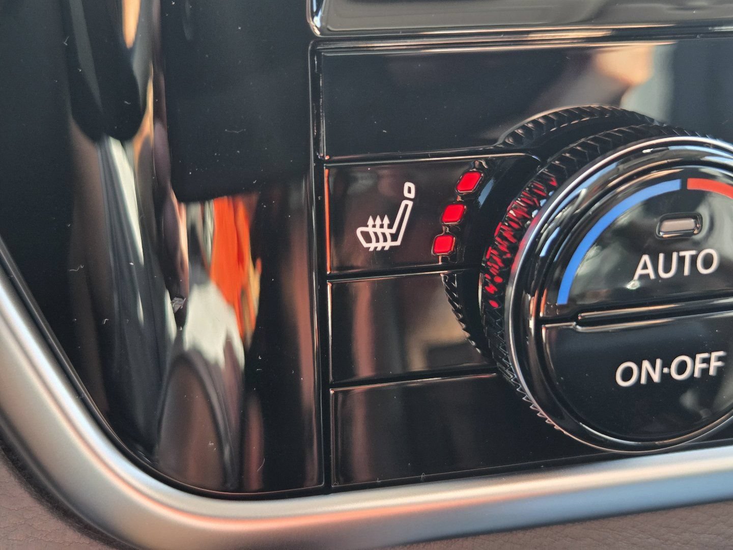 New 2026 Nissan Rogue Platinum AWD/4WD image 35