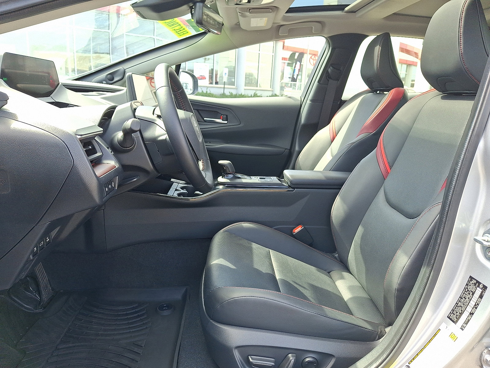 Used 2024 Toyota Prius Prime Premium w/ Advanced Technology Package FWD image 14