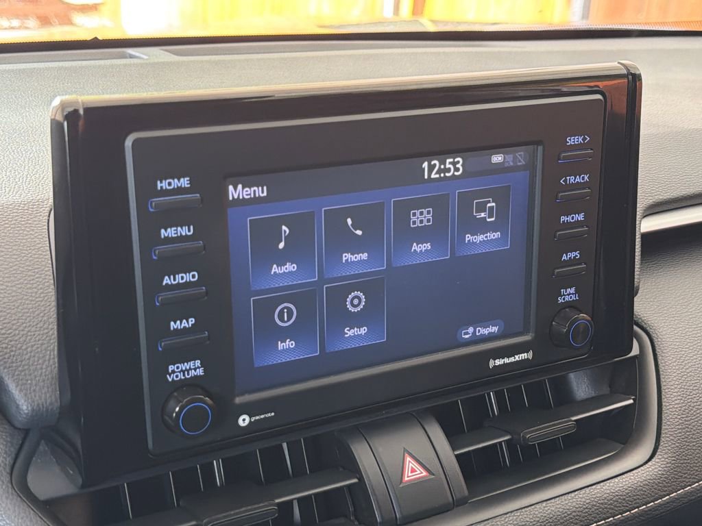 Used 2021 Toyota RAV4 LE image 23