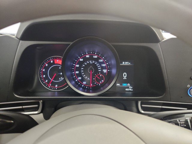 Used 2022 Hyundai Elantra SE image 21