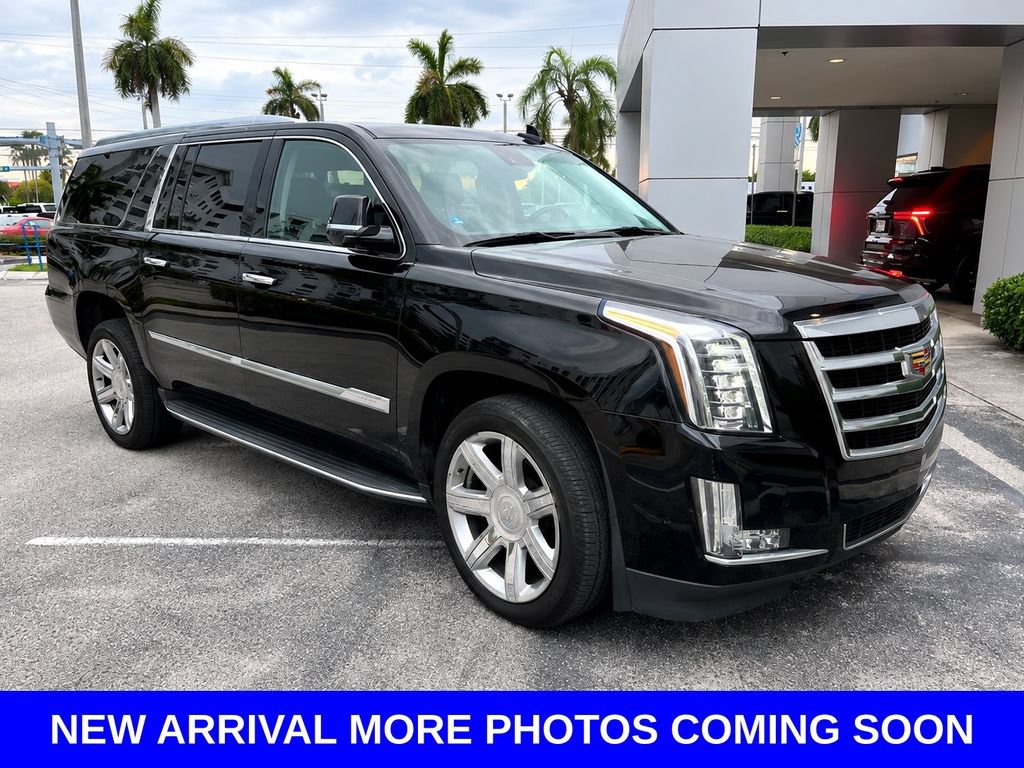Used 2020 Cadillac Escalade ESV Luxury