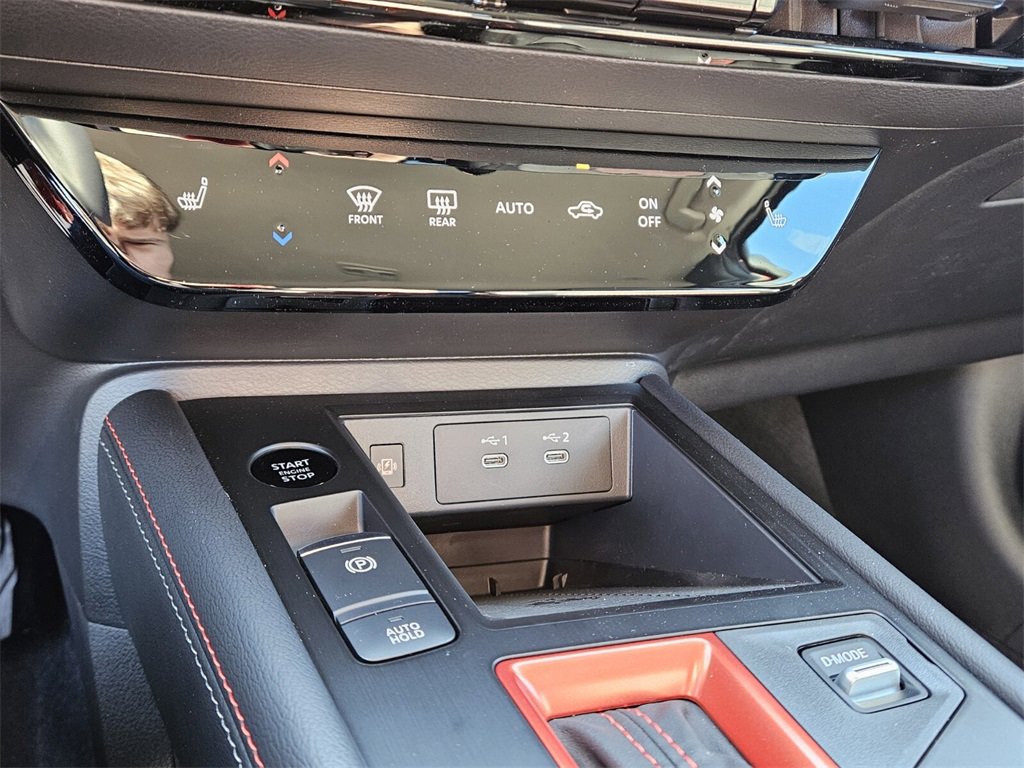 New 2026 Nissan Kicks SR w/ Cold Weather Package image 20