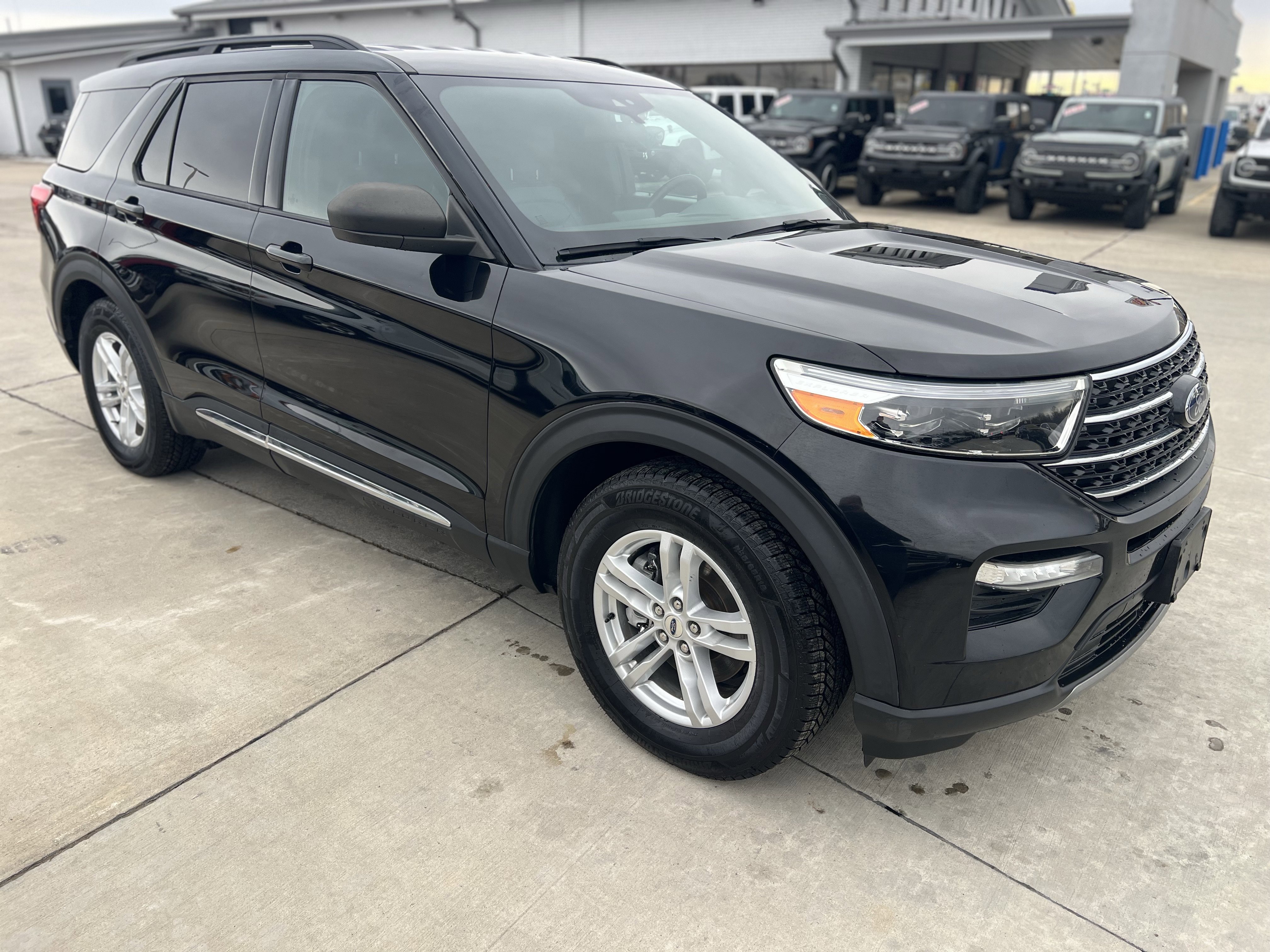 Used 2020 Ford Explorer XLT image 10