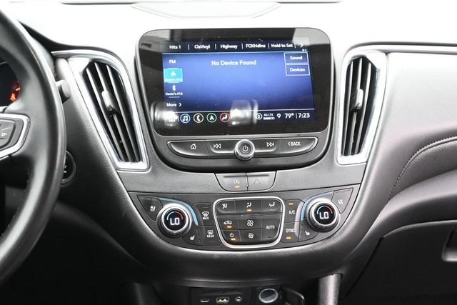 Used 2024 Chevrolet Malibu LT FWD image 11