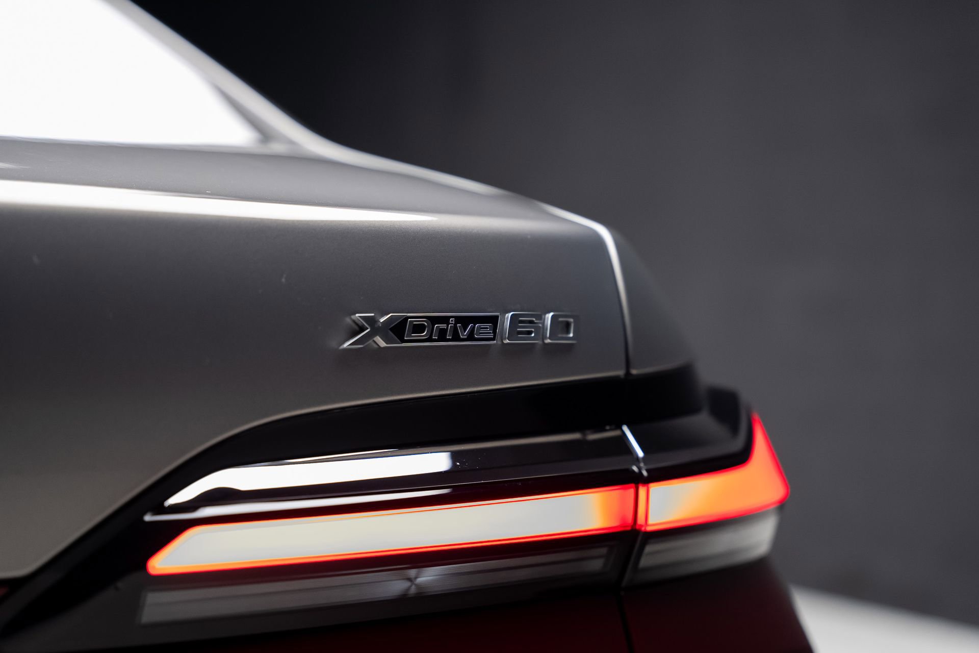 Used 2023 BMW i7 xDrive60 w/ Executive Package 2 image 33