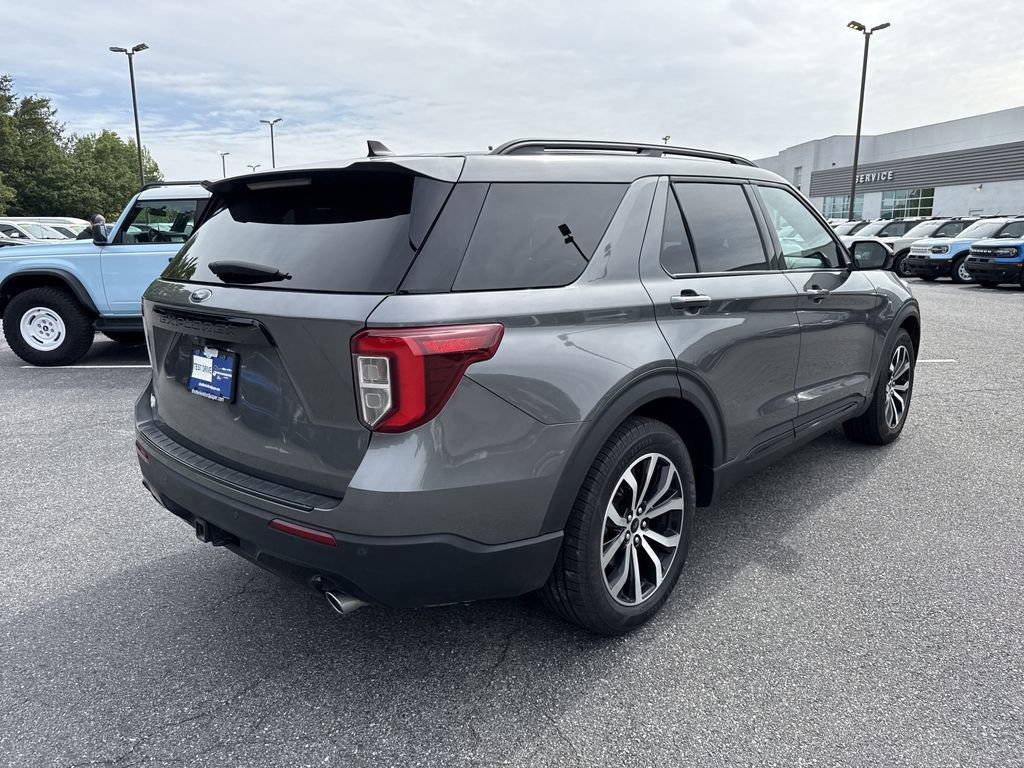 Used 2023 Ford Explorer ST-Line w/ Class IV Trailer Tow Package RWD image 7