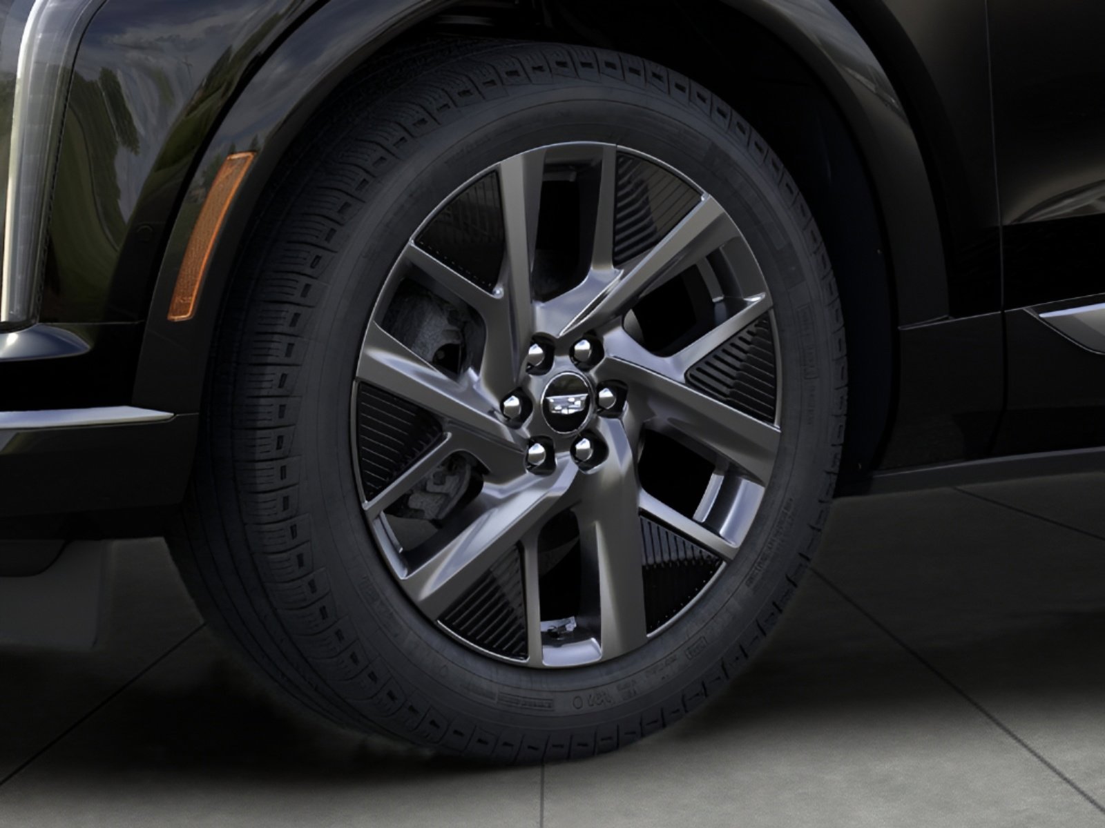 New 2026 Cadillac Optiq Luxury 1 w/ LPO, Floor Liner Package image 9