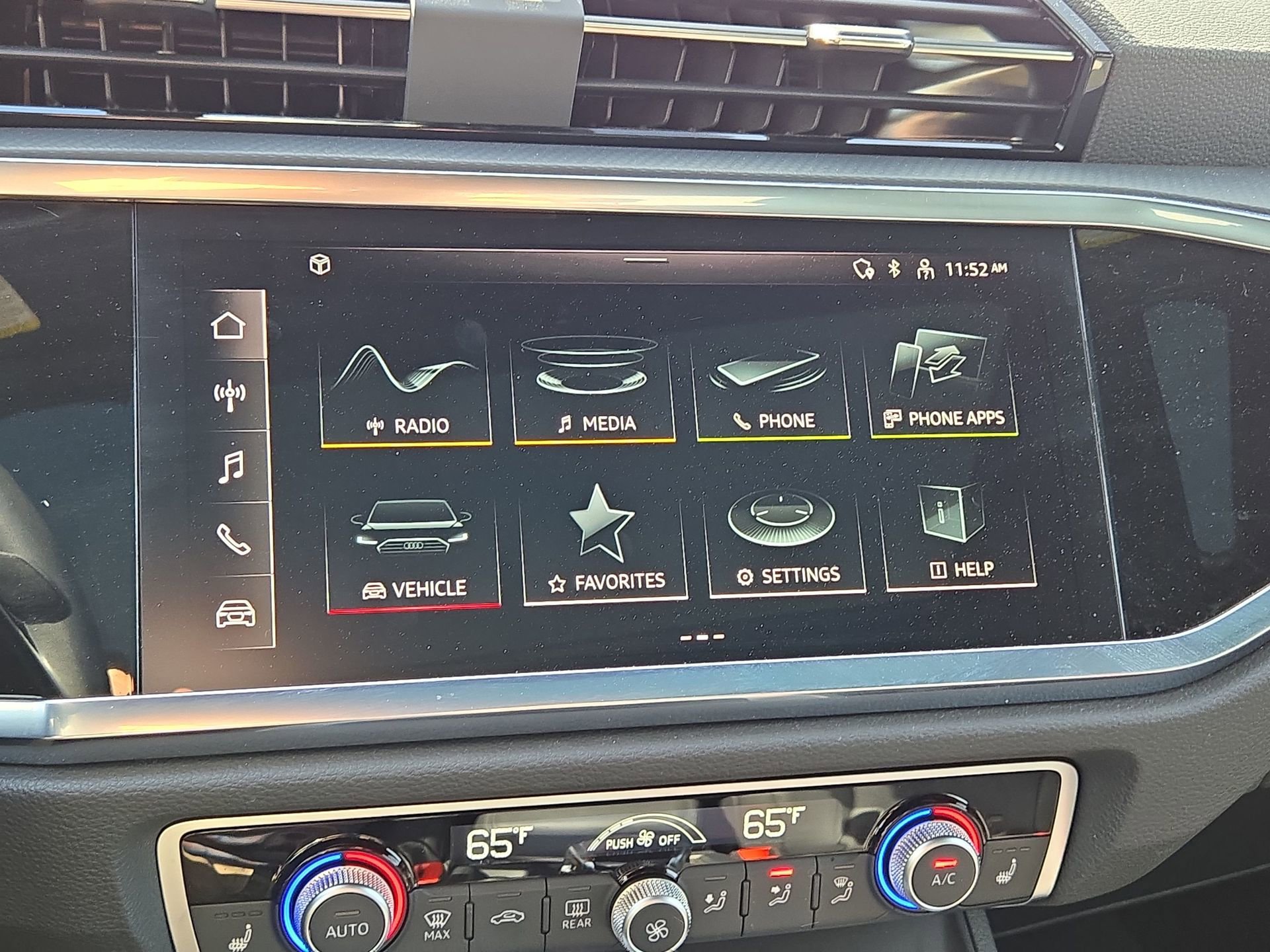 Certified 2025 Audi Q3 2.0T Premium w/ Convenience Package image 19