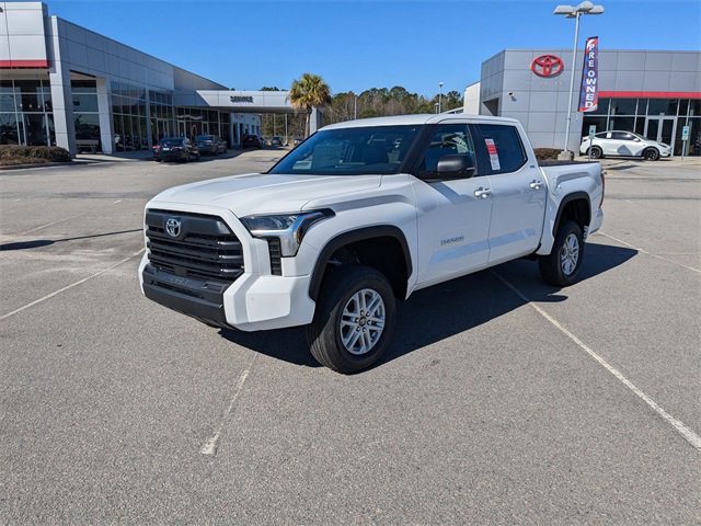 New 2025 Toyota Tundra SR5 image 7