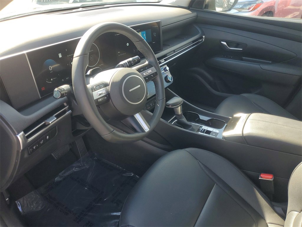 Used 2025 Hyundai Tucson SEL image 16