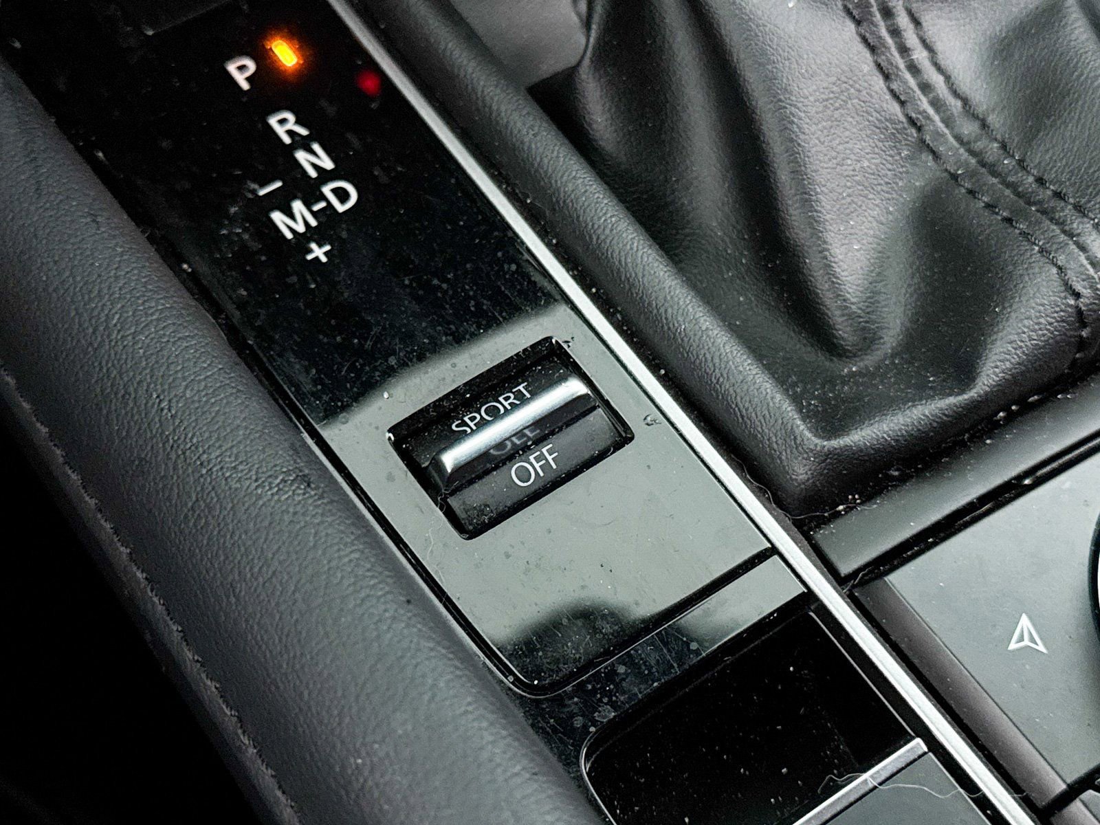 Certified 2025 MAZDA MAZDA3 s Sport image 8