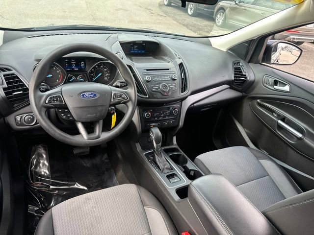 Used 2018 Ford Escape SE image 30