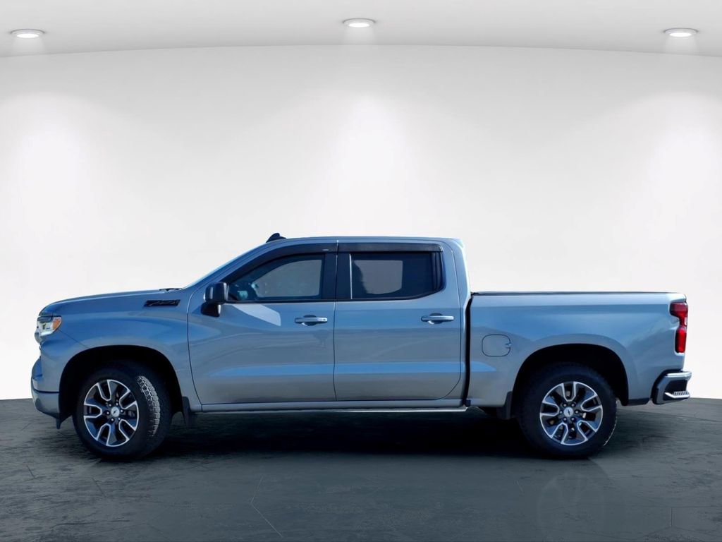 Used 2024 Chevrolet Silverado 1500 RST w/ Z71 Off-Road Package AWD/4WD image 16