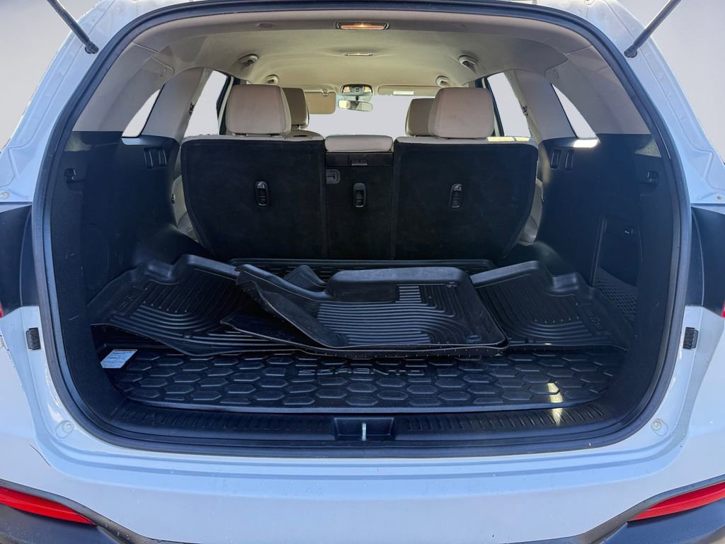 Used 2016 Kia Sorento LX image 19