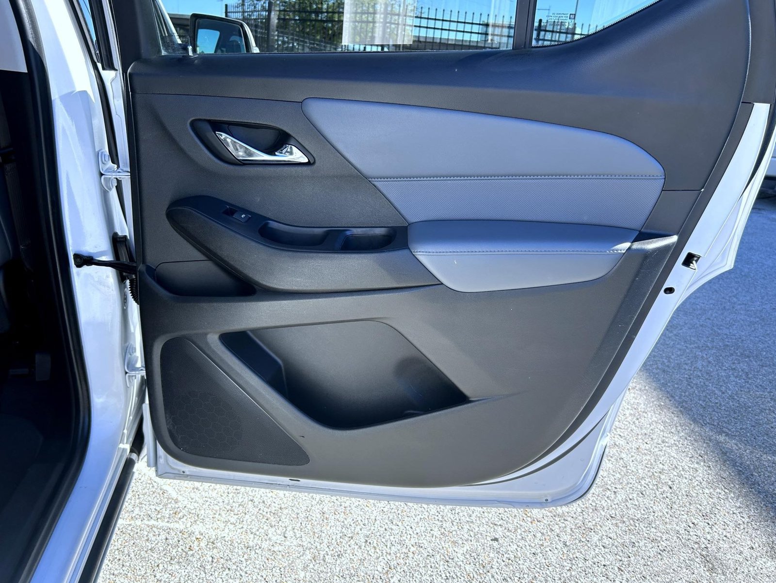 Certified 2021 Chevrolet Traverse Premier AWD/4WD image 19