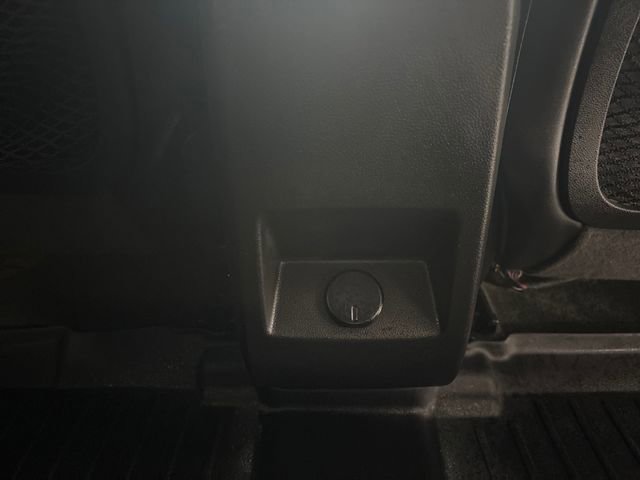 Used 2015 Chevrolet Equinox LT w/ Chrome Appearance Package image 25