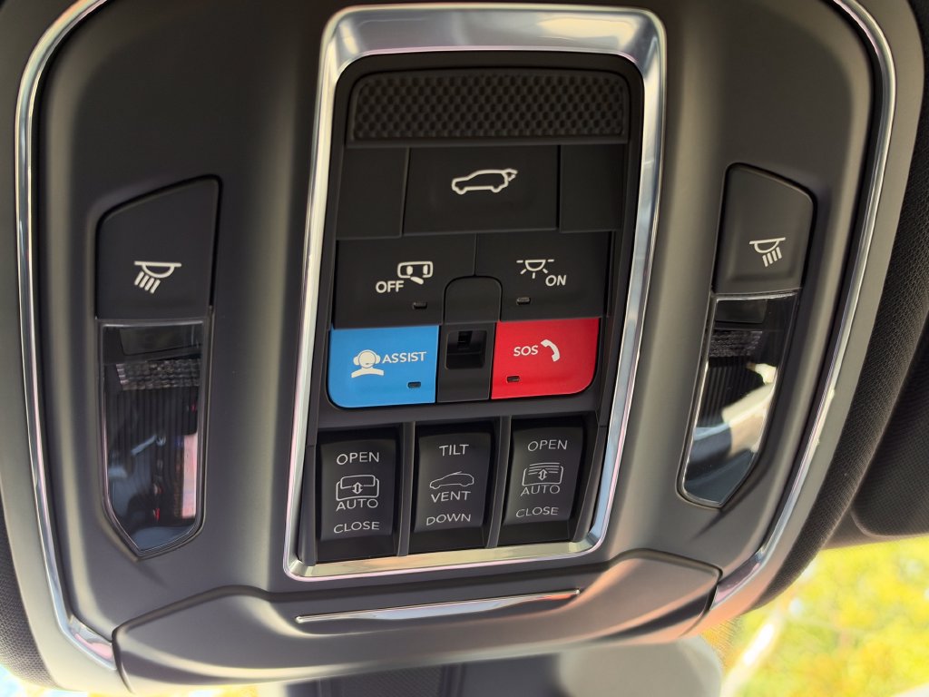 New 2027 Jeep Grand Cherokee Limited AWD/4WD image 23