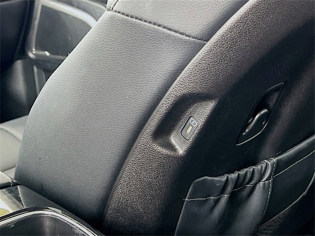 Used 2023 Kia Telluride EX w/ EX Captain's Chair Package image 36