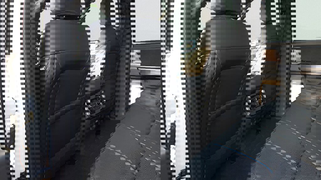 New 2026 Ford F250 Platinum image 16